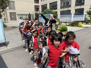 F:\5.17参观小学活动\大班参观小学活动照片\小学，你好\小学，你好\下次见，小学\VHTL[I)K8ZWX8R}~DTB{Q5Q.jpgVHTL[I)K8ZWX8R}~DTB{Q5Q